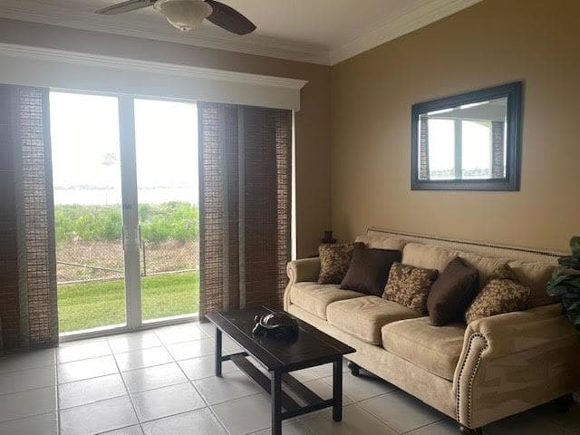 20 Harbour Isle Drive W 106 photo 4