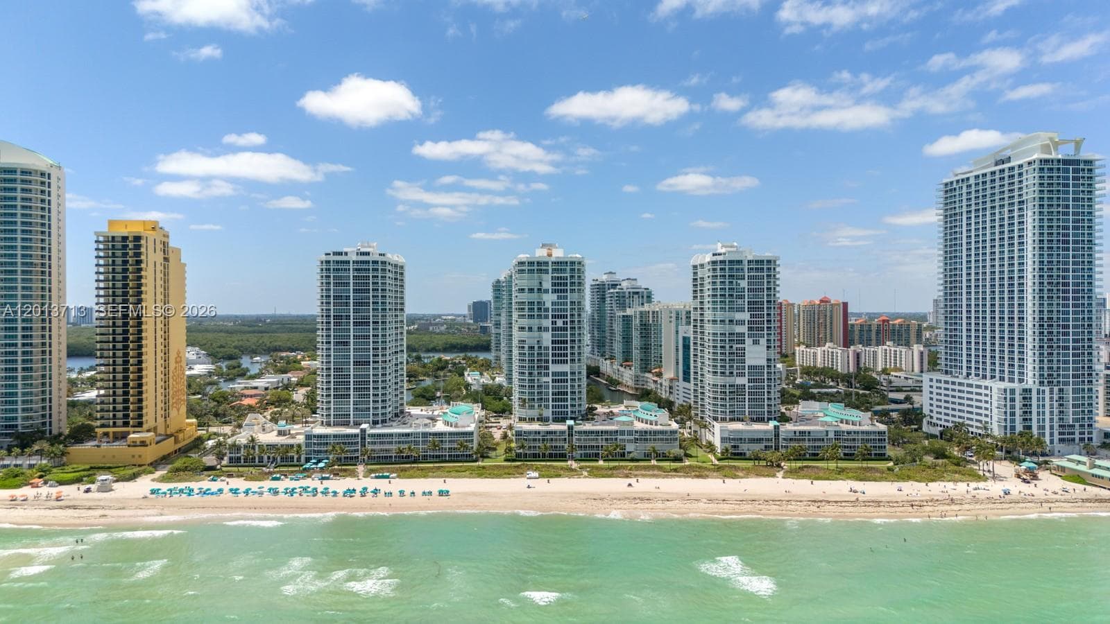 16445 Collins Ave 922 photo 1