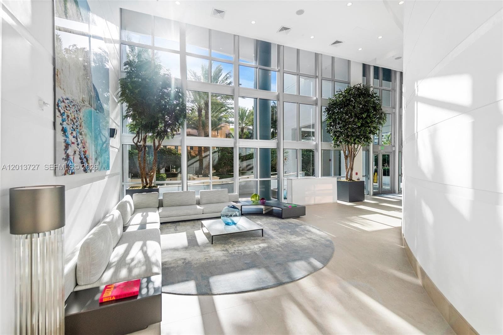 5959 Collins Ave 1101 photo 2