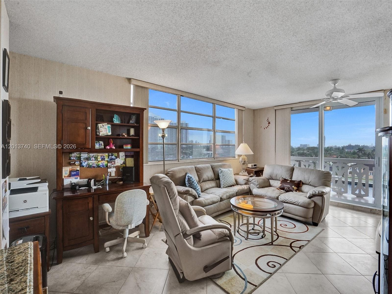 3113 S Ocean Dr 710 photo 2