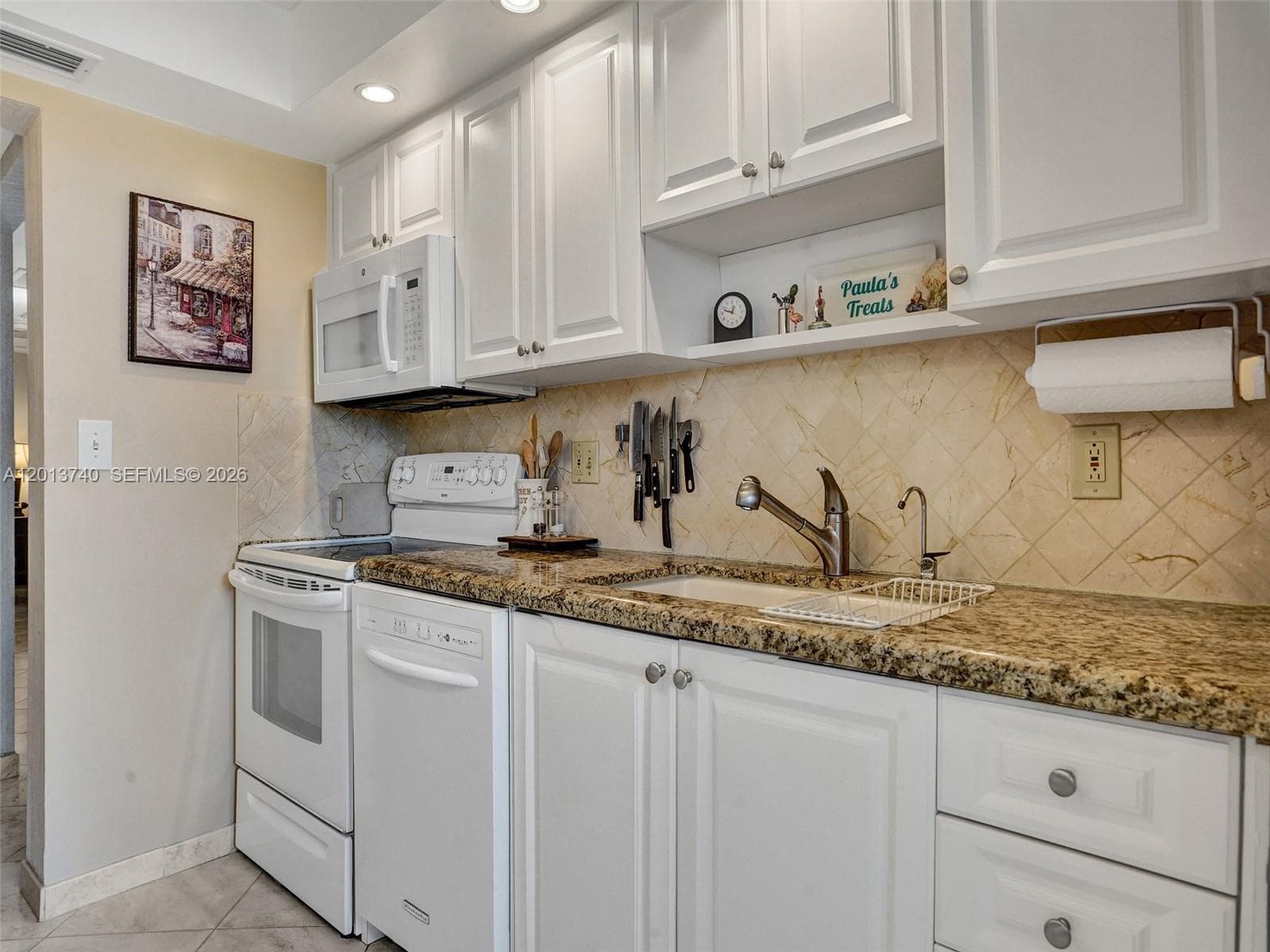 3113 S Ocean Dr 710 photo 7
