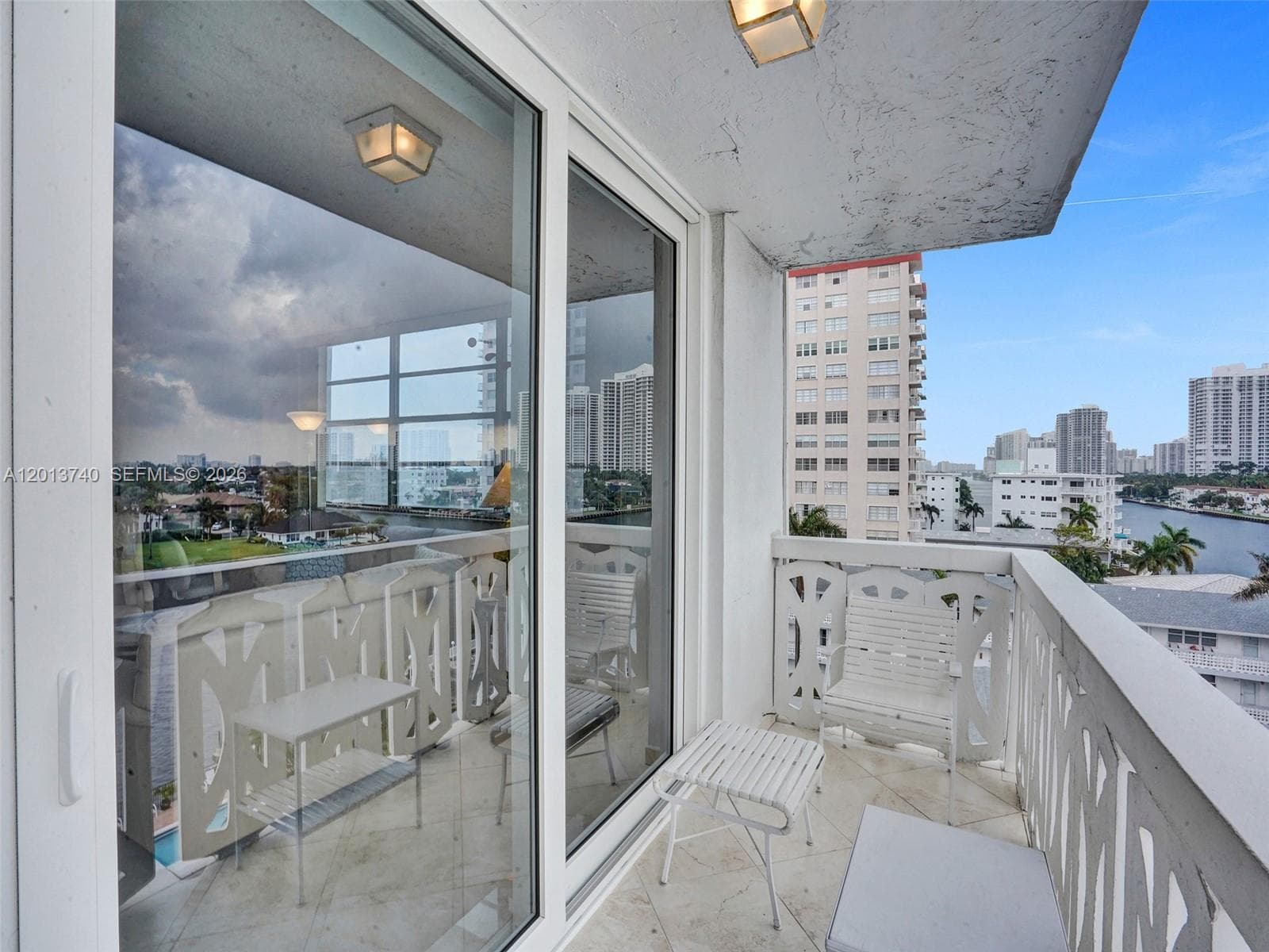 3113 S Ocean Dr 710 photo 11