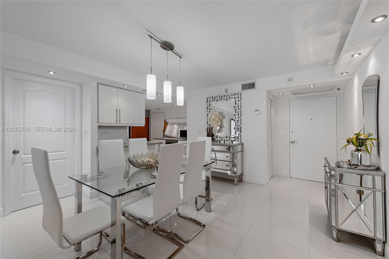 6039 Collins Ave PH7 photo 12
