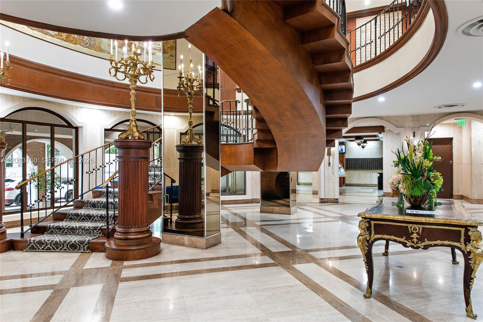 6039 Collins Ave PH7 photo 5