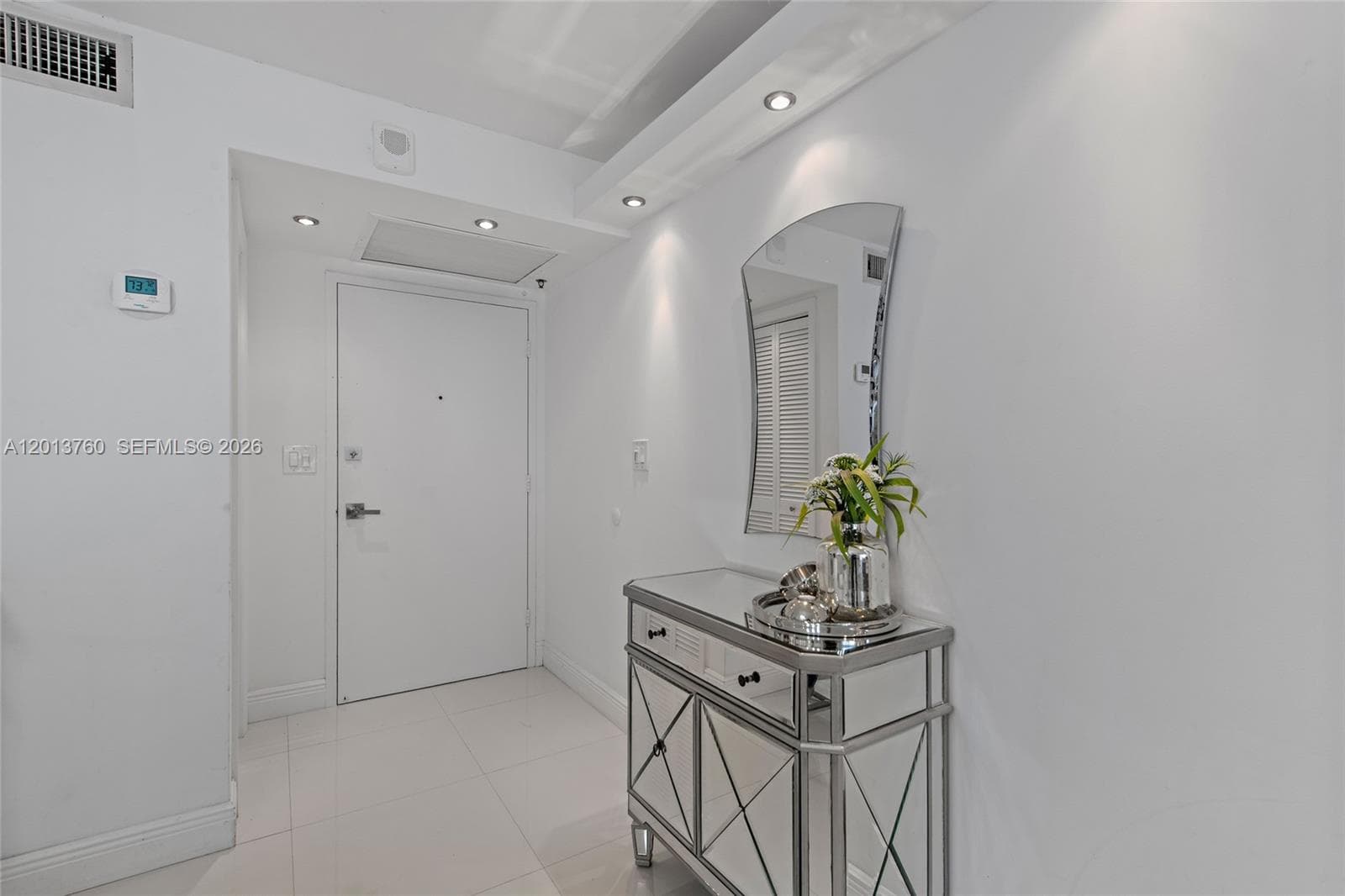6039 Collins Ave PH7 photo 9