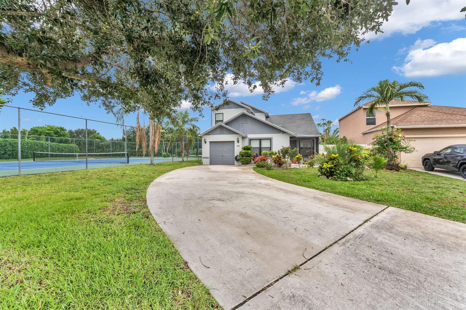 143 W Tara Lakes Dr Drive W photo 2
