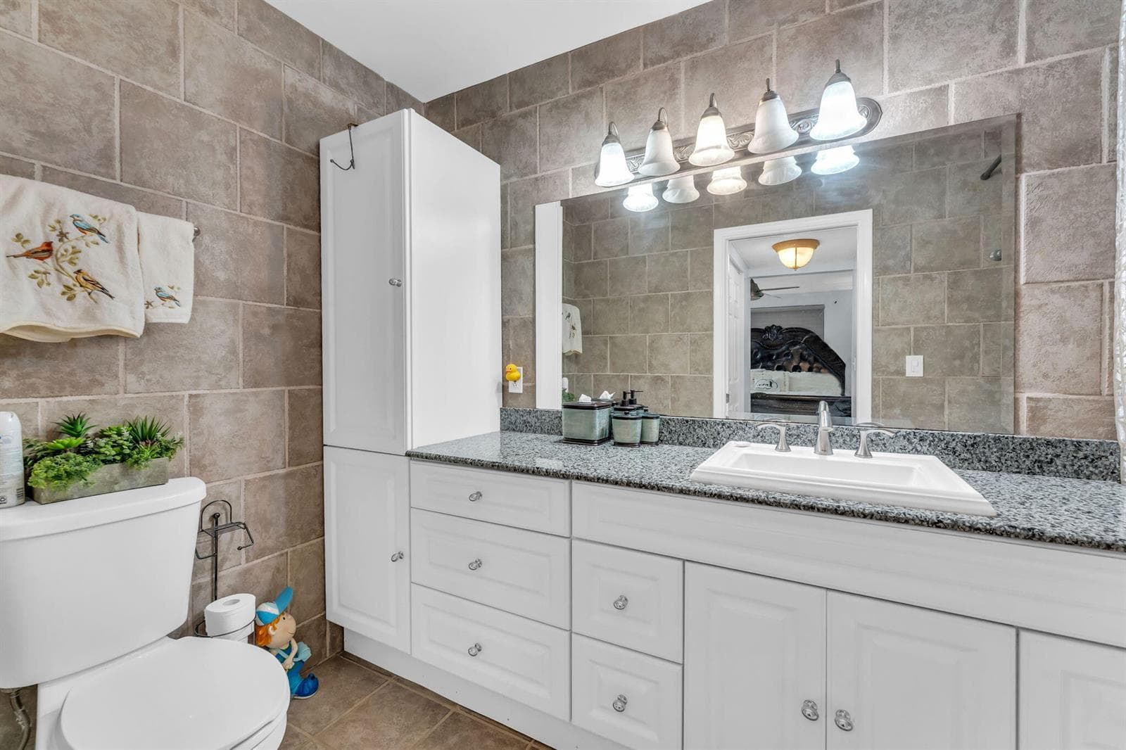 143 W Tara Lakes Dr Drive W photo 16