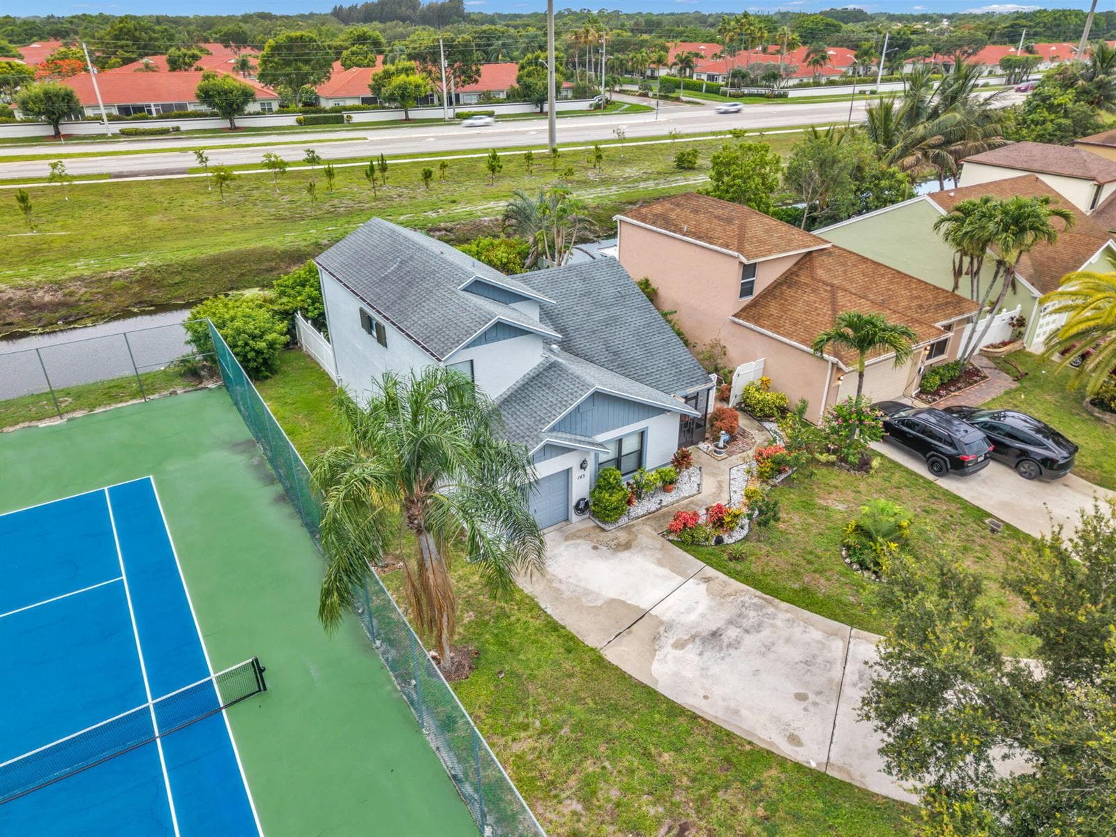 143 W Tara Lakes Dr Drive W photo 3
