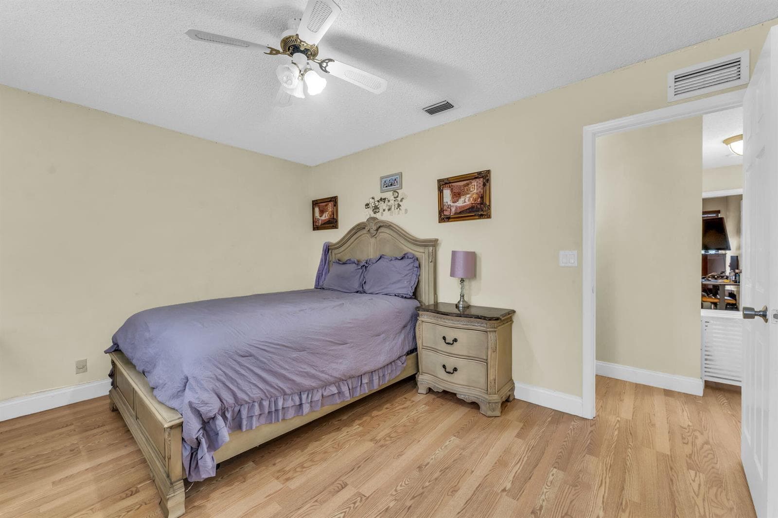 143 W Tara Lakes Dr Drive W photo 9
