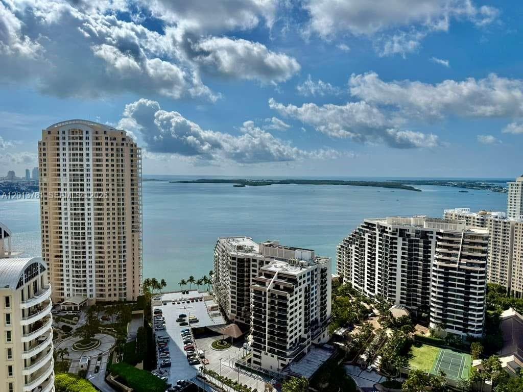 900 Brickell Key Blvd 2604 photo 3