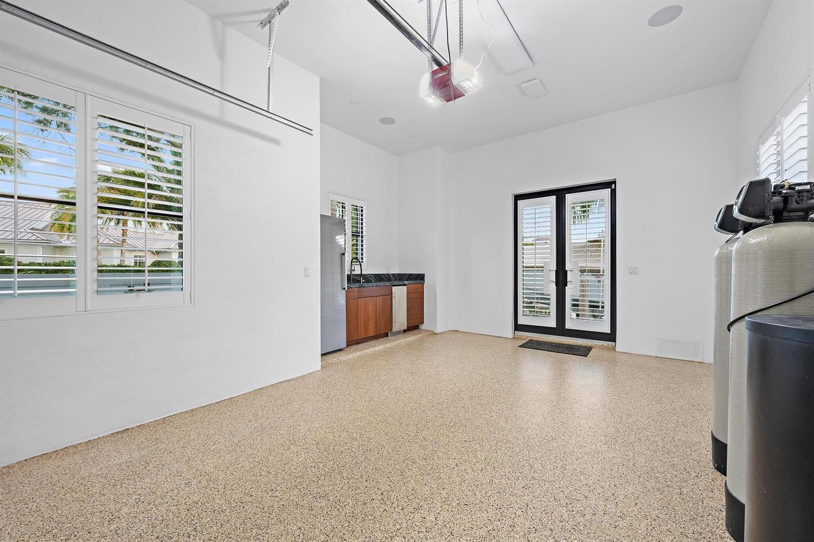 942 Pompano Drive photo 17