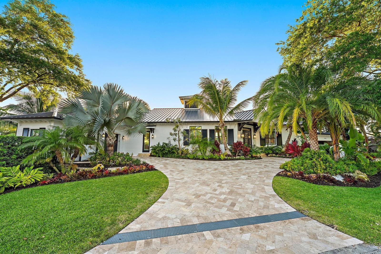 942 Pompano Drive 5