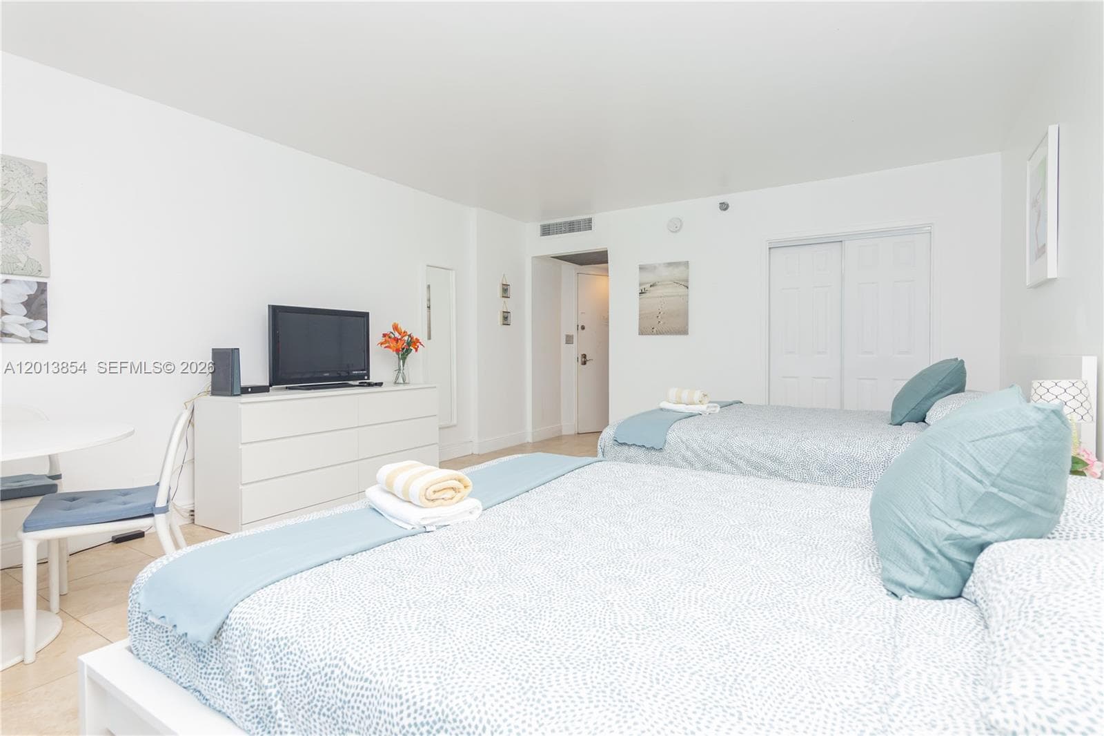 5445 Collins Ave 627 photo 12