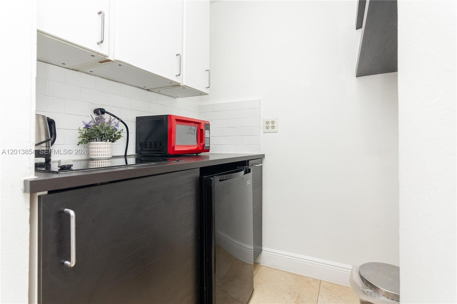 5445 Collins Ave 627 photo 24