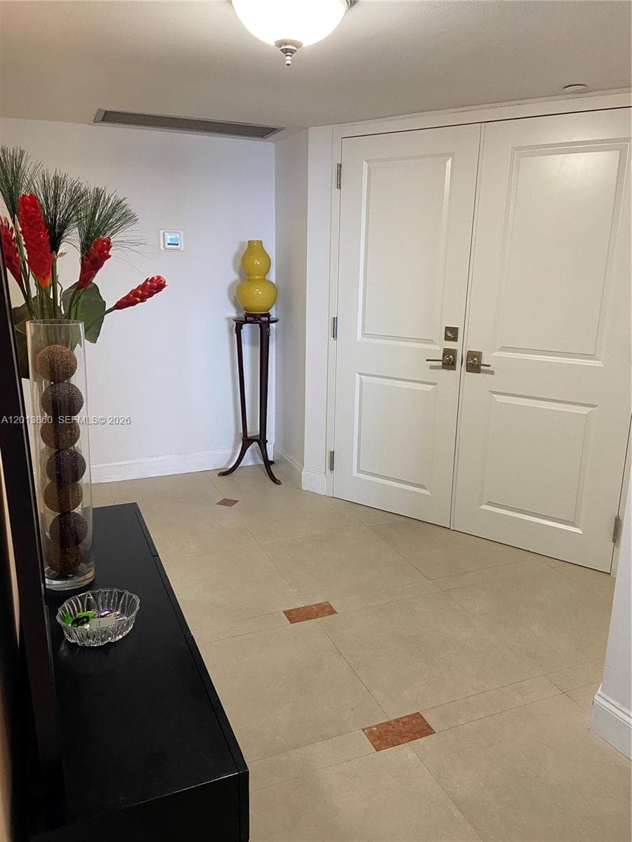1800 Ocean Blvd 711 photo 17