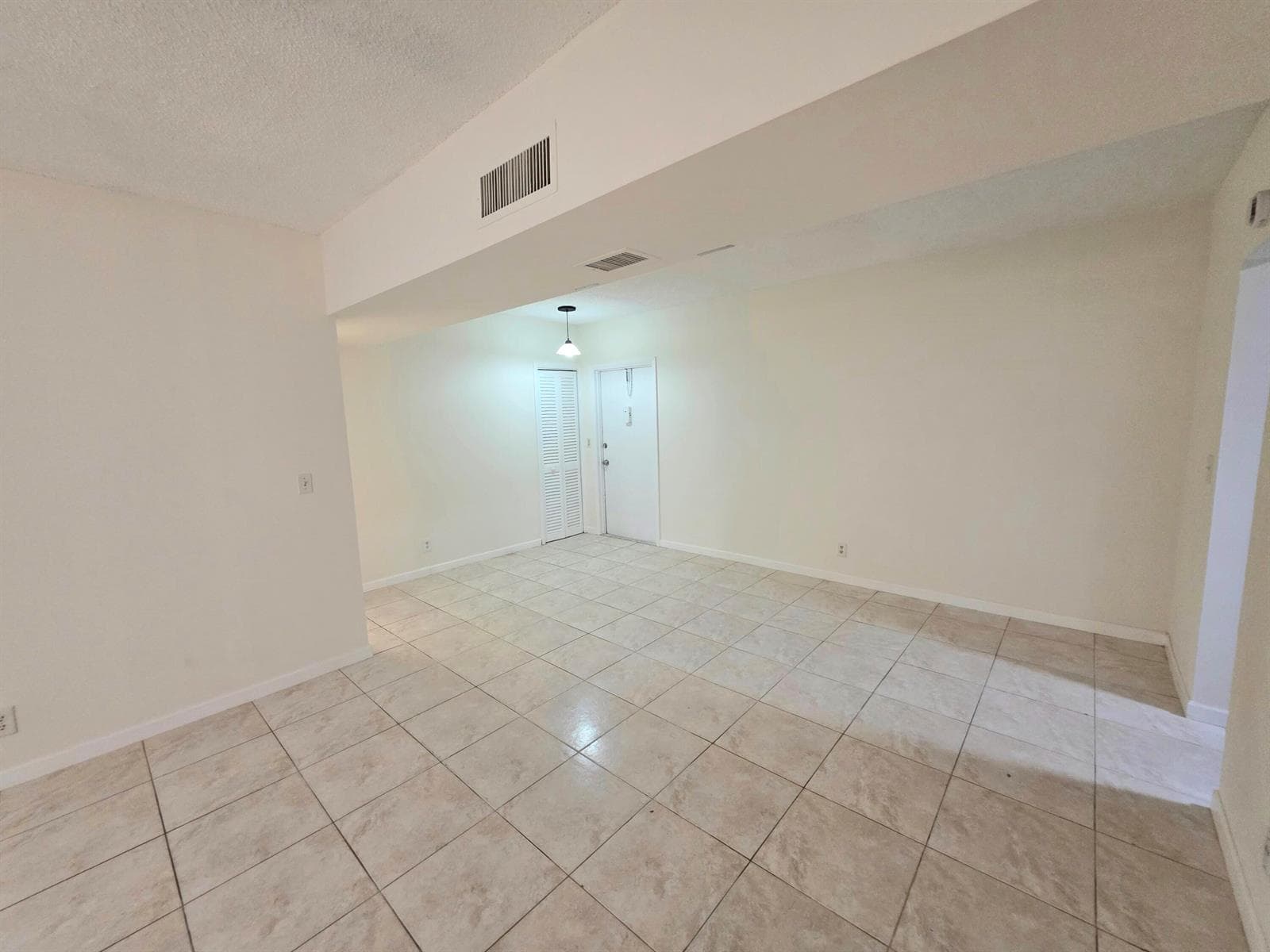 638 NW 13th Street 0270 photo 7