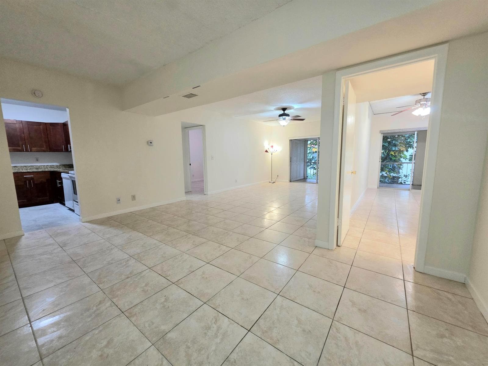 638 NW 13th Street 0270 photo 1