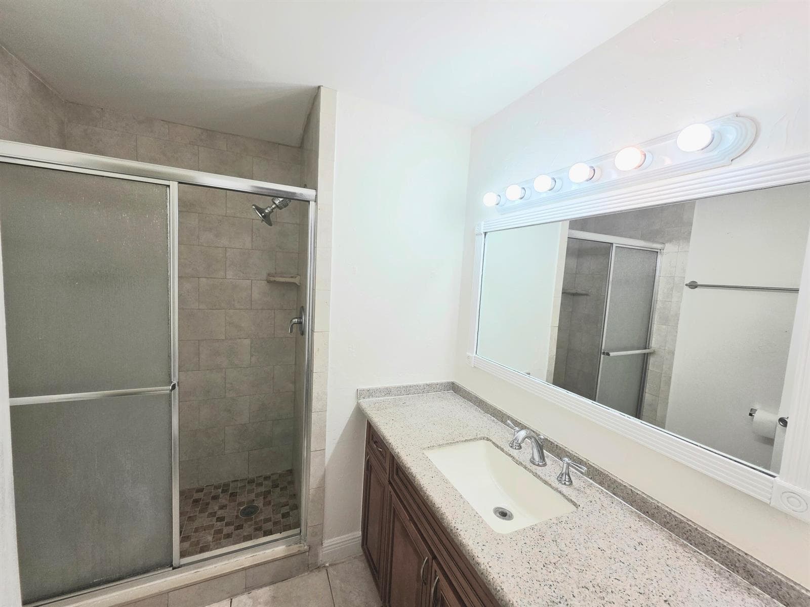638 NW 13th Street 0270 photo 9