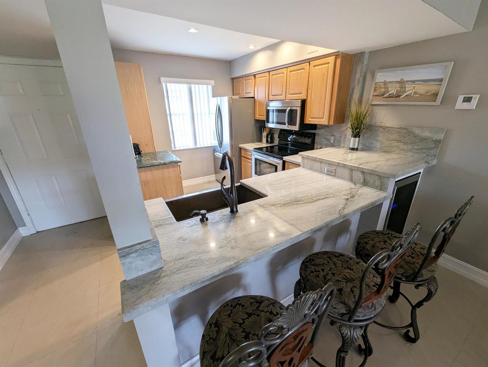 1045 Lake Shore Drive 202 photo 6