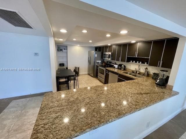 2500 Parkview Dr 2114 photo 3