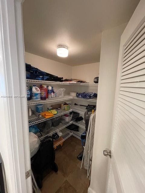 2500 Parkview Dr 2114 photo 9