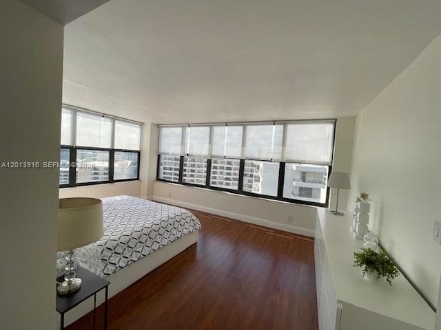 2500 Parkview Dr 2114 photo 11