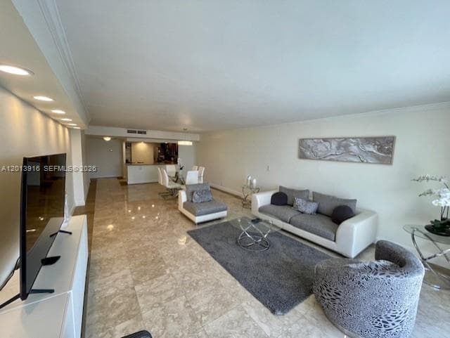 2500 Parkview Dr 2114 photo 8