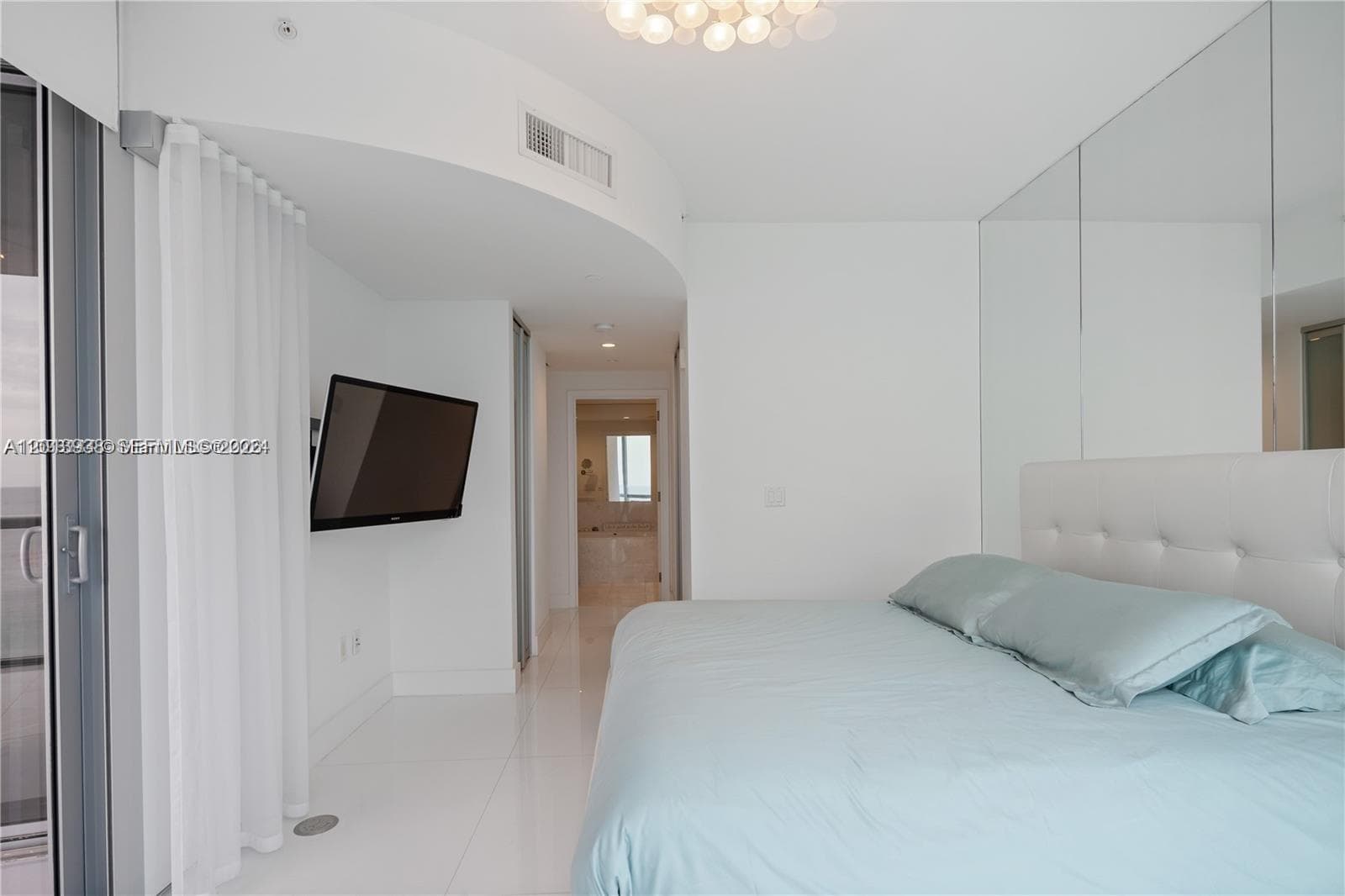 17121 Collins Ave 1703 photo 12