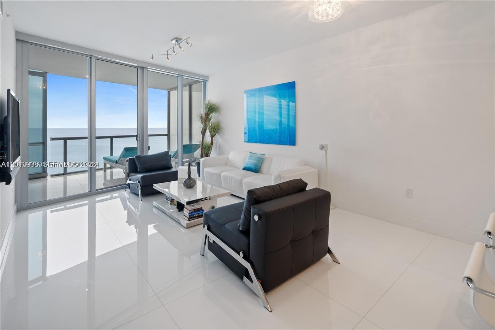 17121 Collins Ave 1703 photo 3