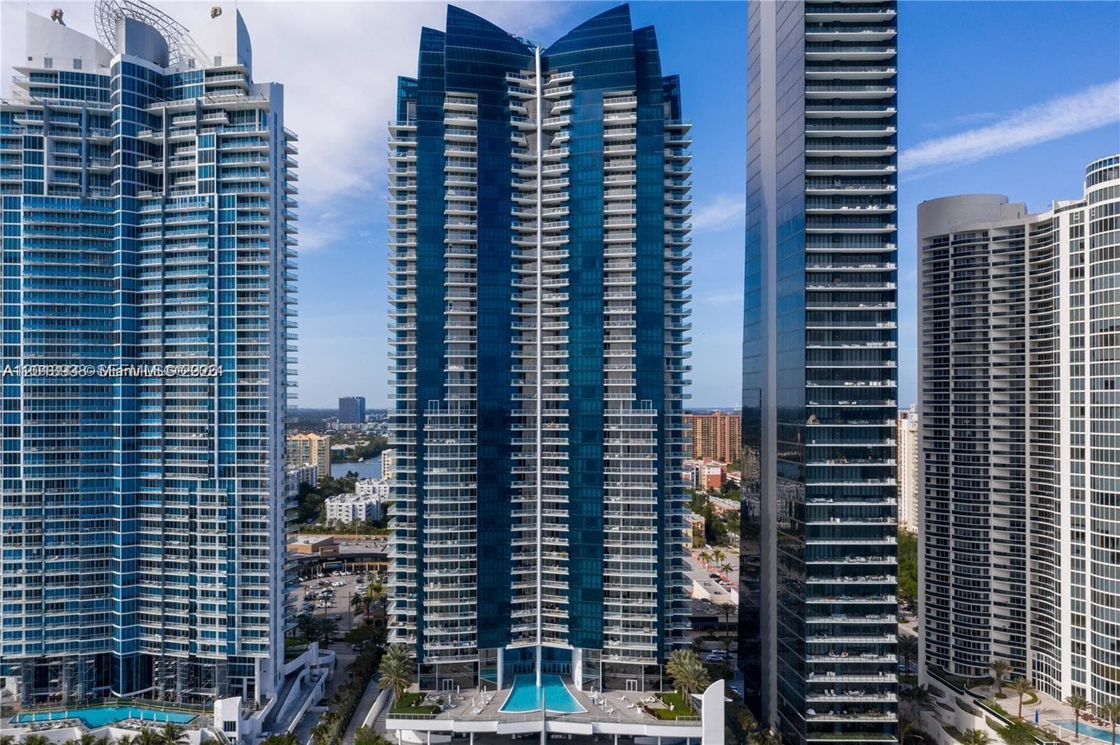 17121 Collins Ave 1703 photo 24