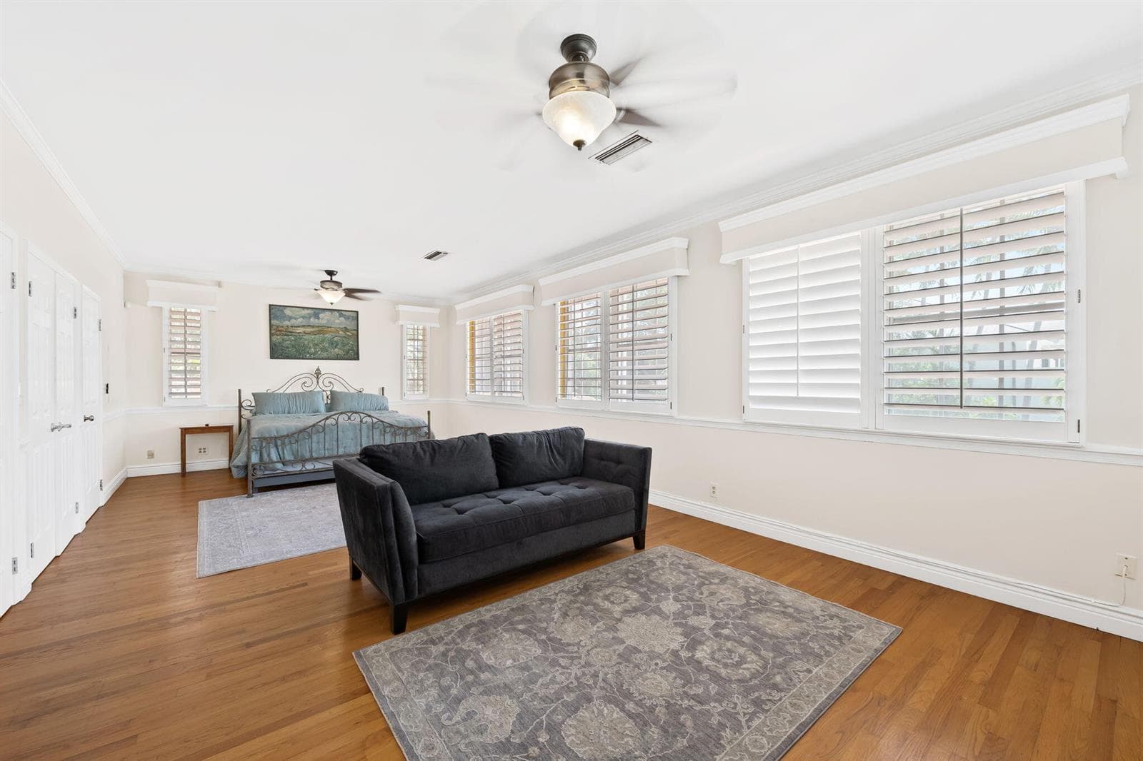 2400 Delmar Place photo 18