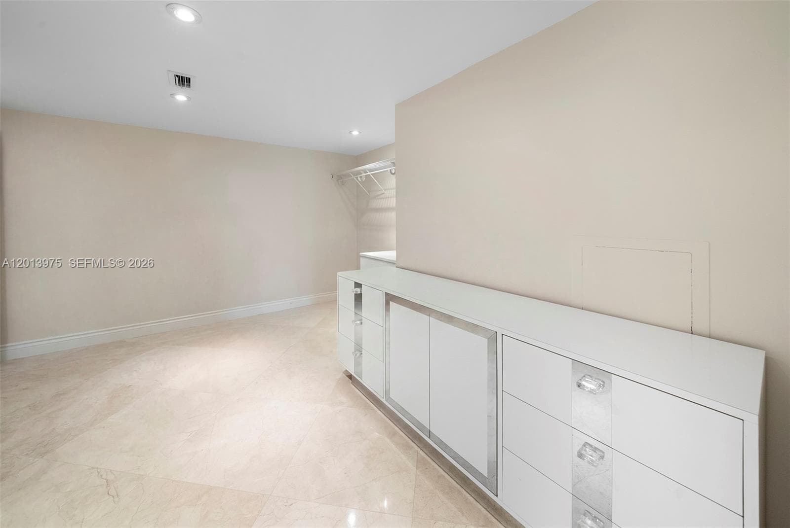 1121 Crandon Blvd F1203 photo 23