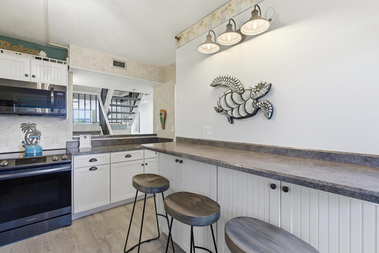 355 S Ocean Drive 106 photo 12
