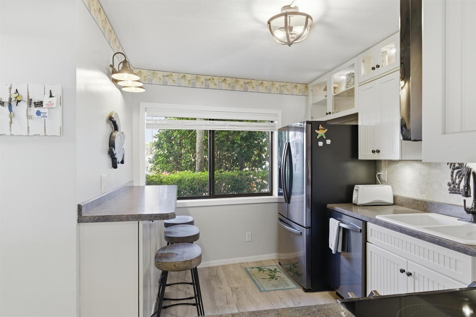 355 S Ocean Drive 106 photo 7