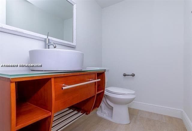 13499 Biscayne Blvd 912 photo 13
