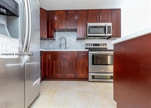 13499 Biscayne Blvd 912 photo 9