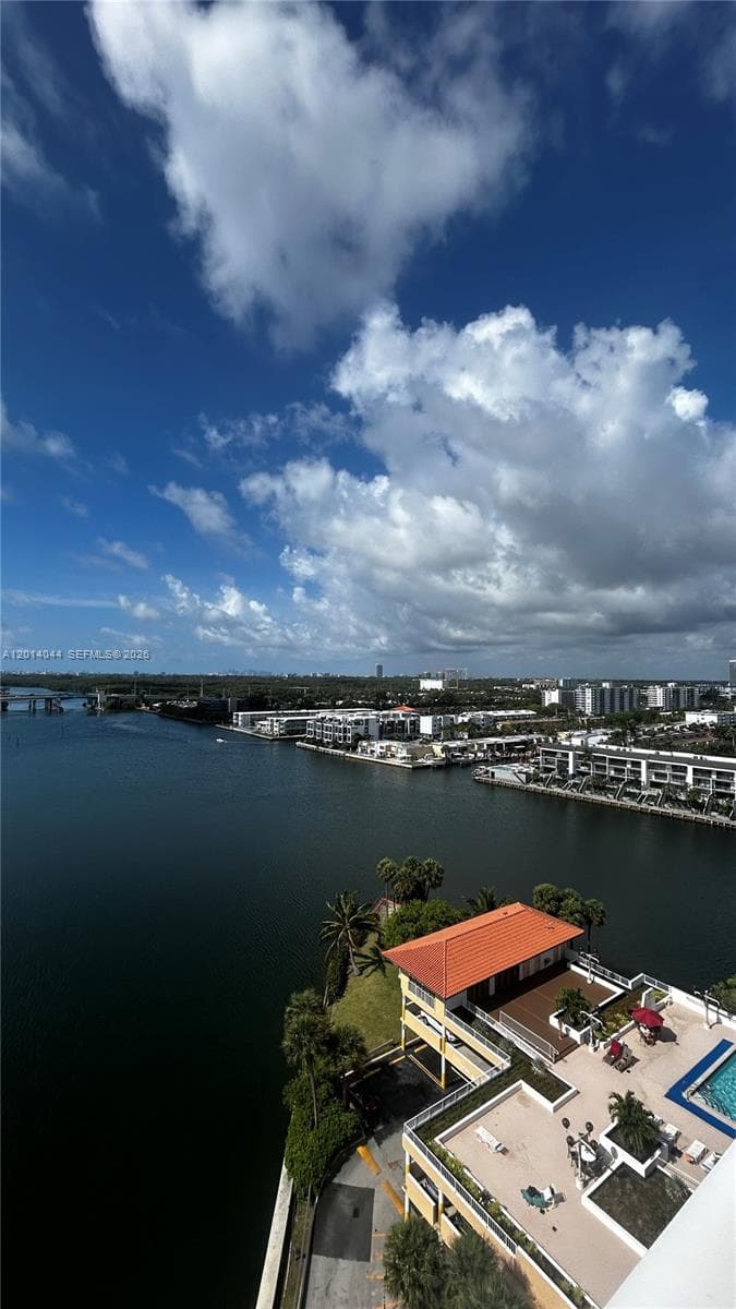 290 174 ST 1519 photo 2