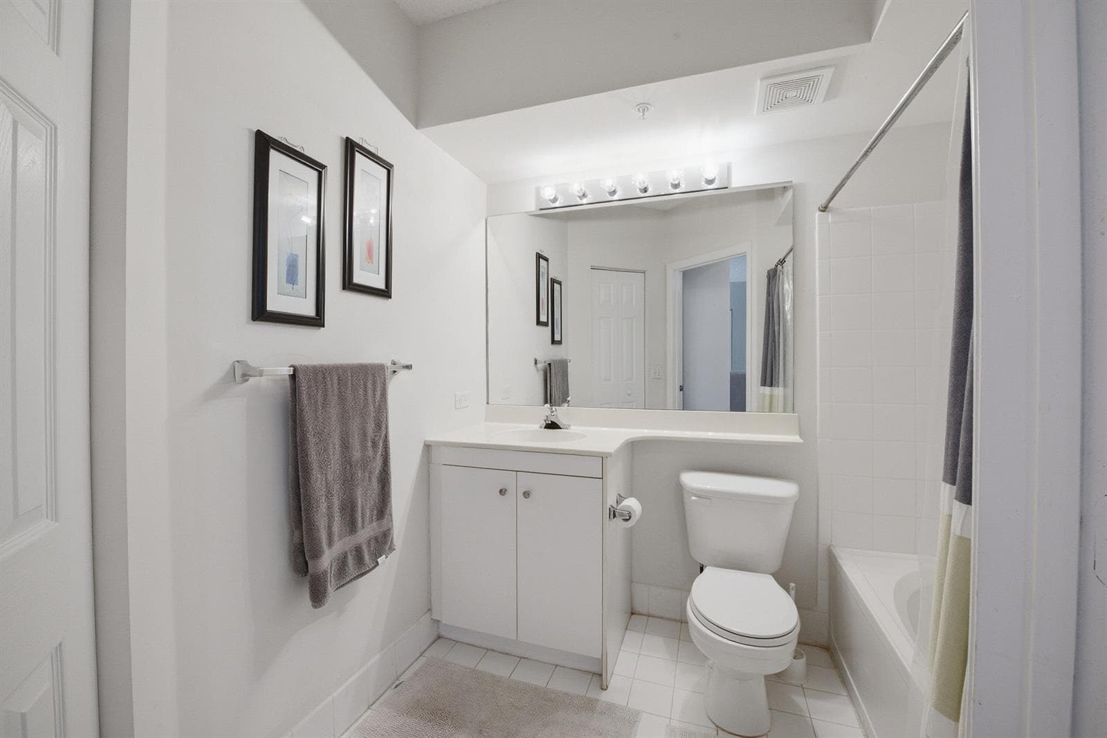 3221 Tuscany Way 3221 photo 17