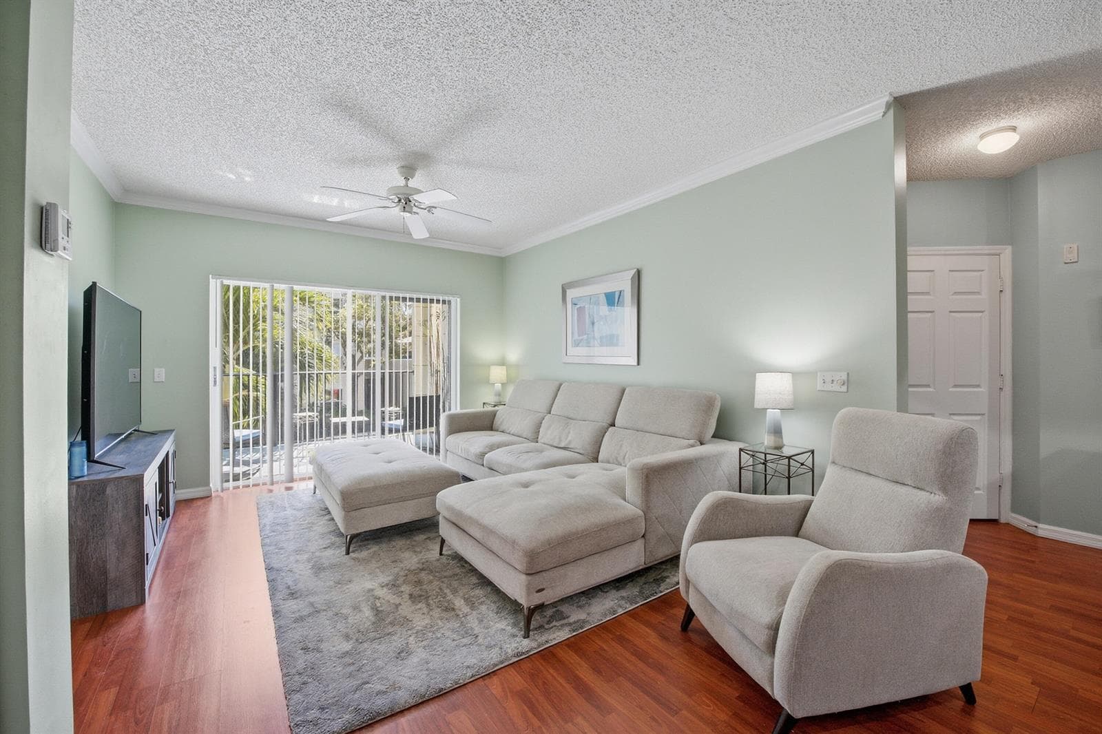 3221 Tuscany Way 3221 photo 1