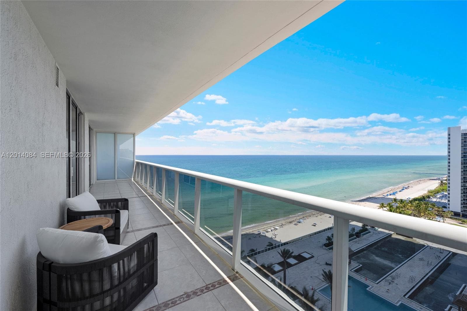 1830 Ocean Dr 1703 photo 8