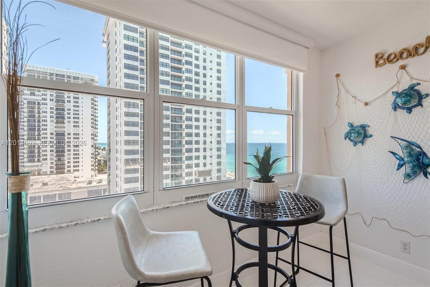 2501 Ocean Dr 1103 photo 11