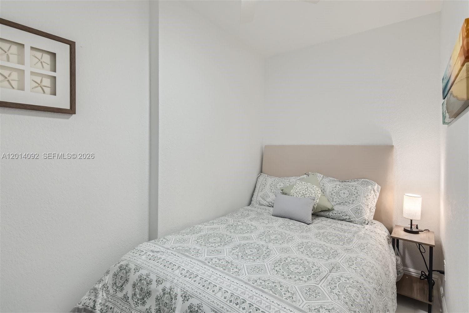 2501 Ocean Dr 1103 photo 8
