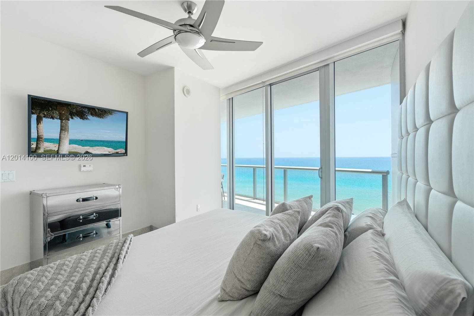 17001 Collins Ave 1006 photo 6