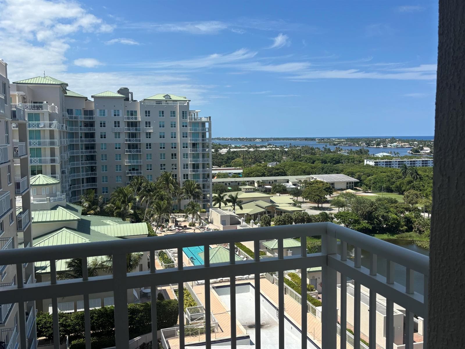 350 N Federal Highway Unit 1209 photo 2