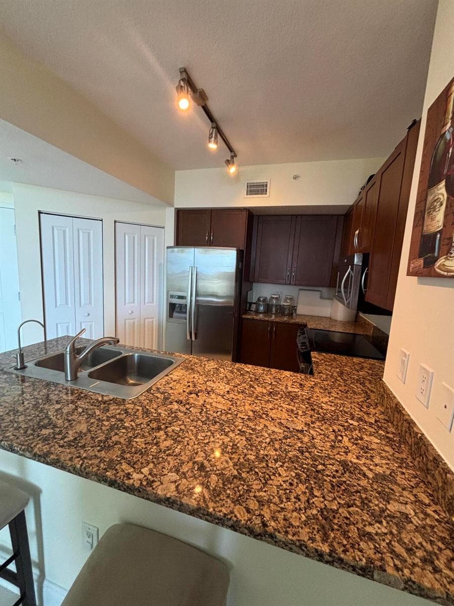350 N Federal Highway Unit 1209 photo 5