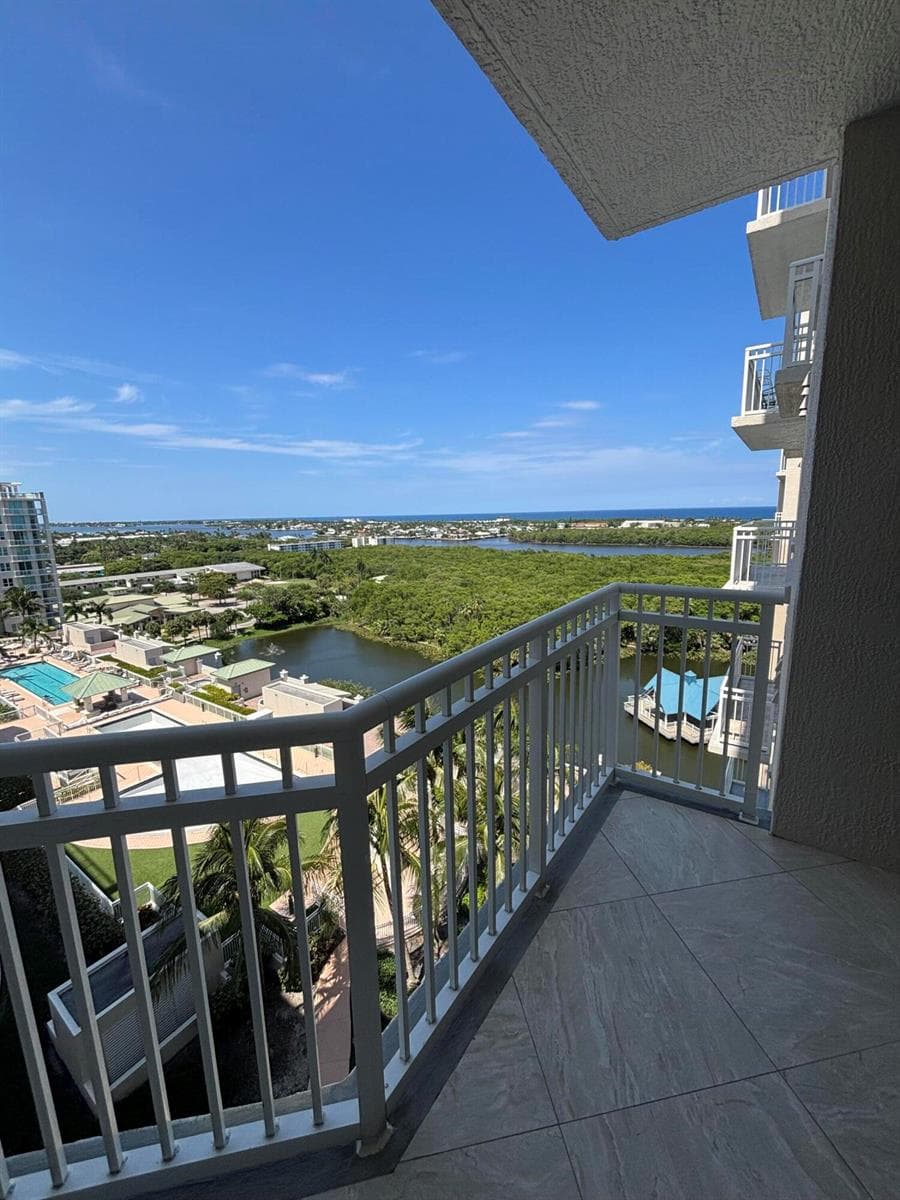 350 N Federal Highway Unit 1209 photo 10