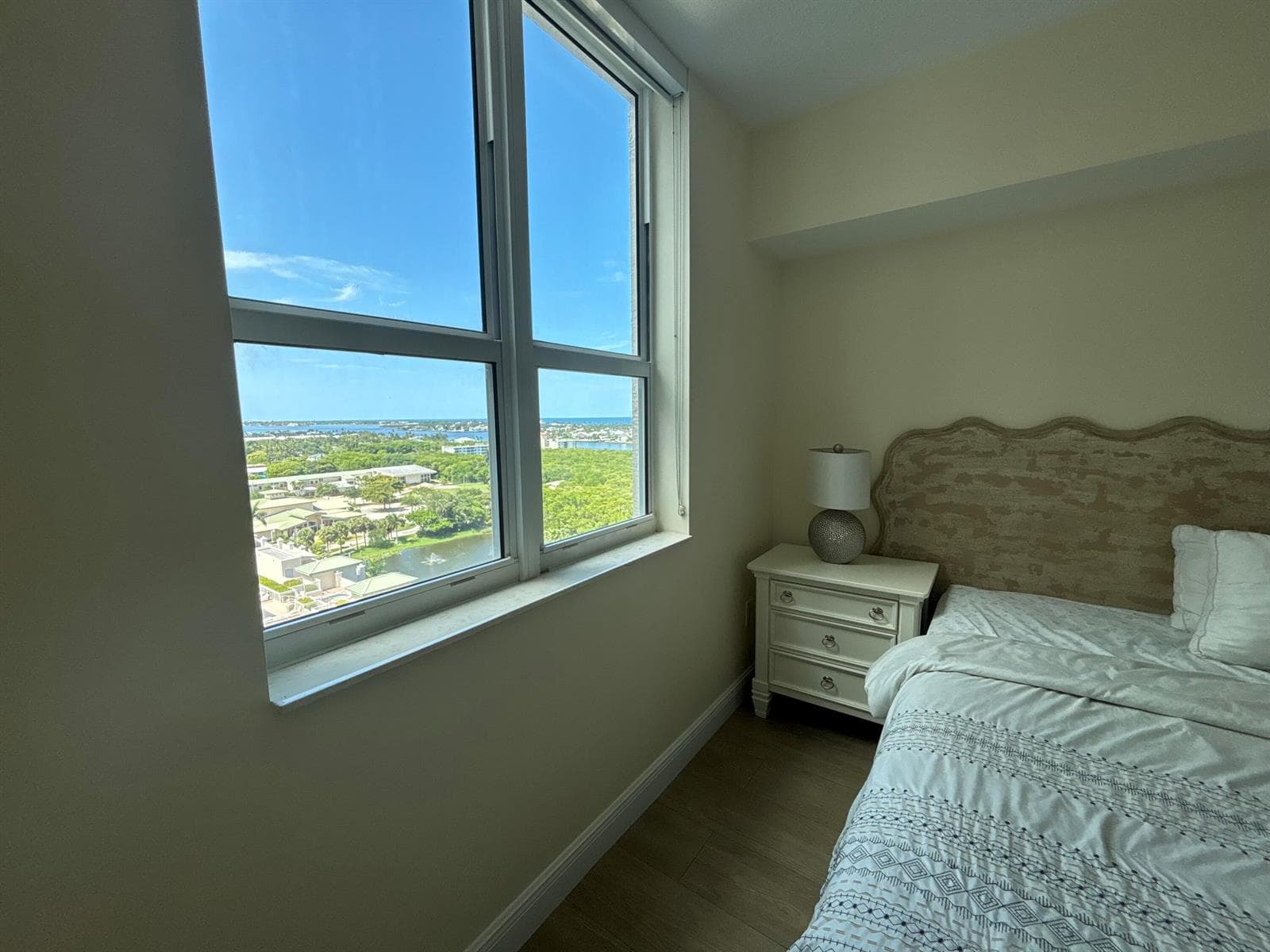 350 N Federal Highway Unit 1209 photo 14