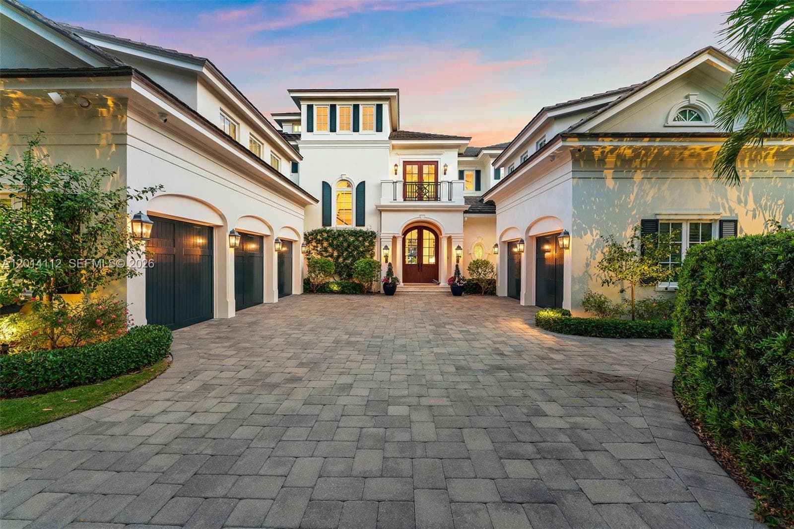 103 Quayside Dr photo 2