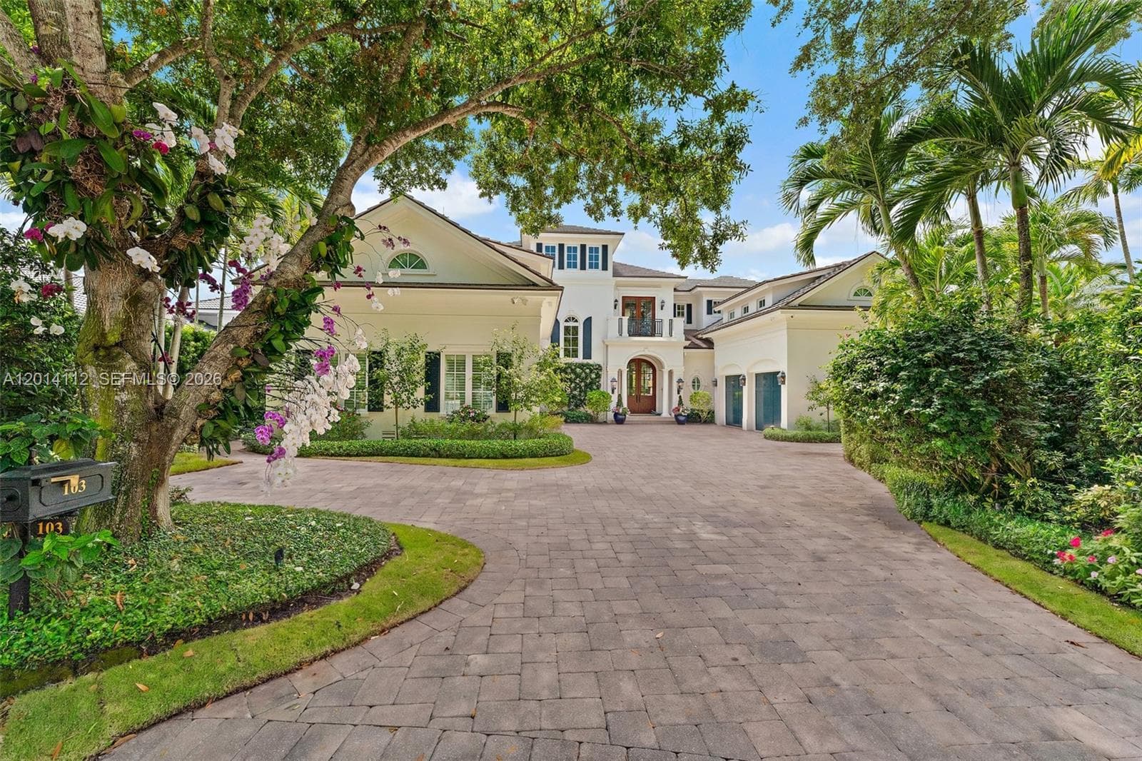103 Quayside Dr photo 4