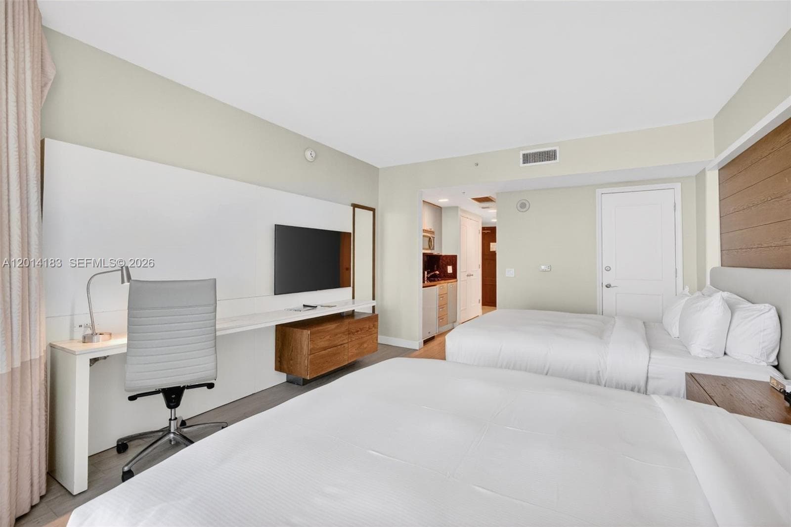 505 Fort Lauderdale Beach Blvd 2412 photo 10